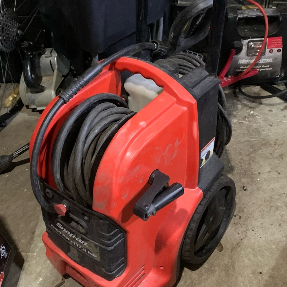 Snap-on pressure washer